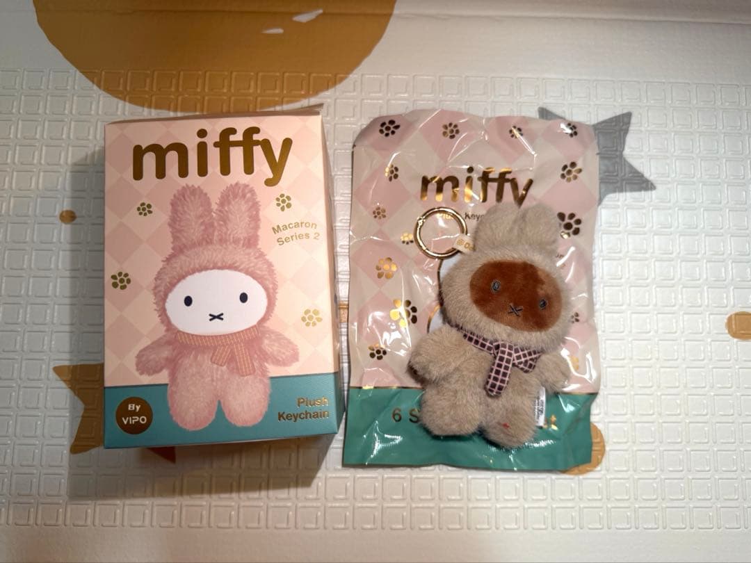 VIPO × miffy ブラインドボックス マカロン シークレット - メルカリ