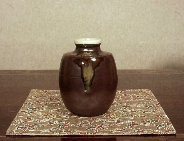 高取焼　元永彰一作　肩衝　茶入　無傷　共箱　茶入　古物。 2026年最新】Yahoo!オークション -高取焼 茶入の中古品・新品・未使用