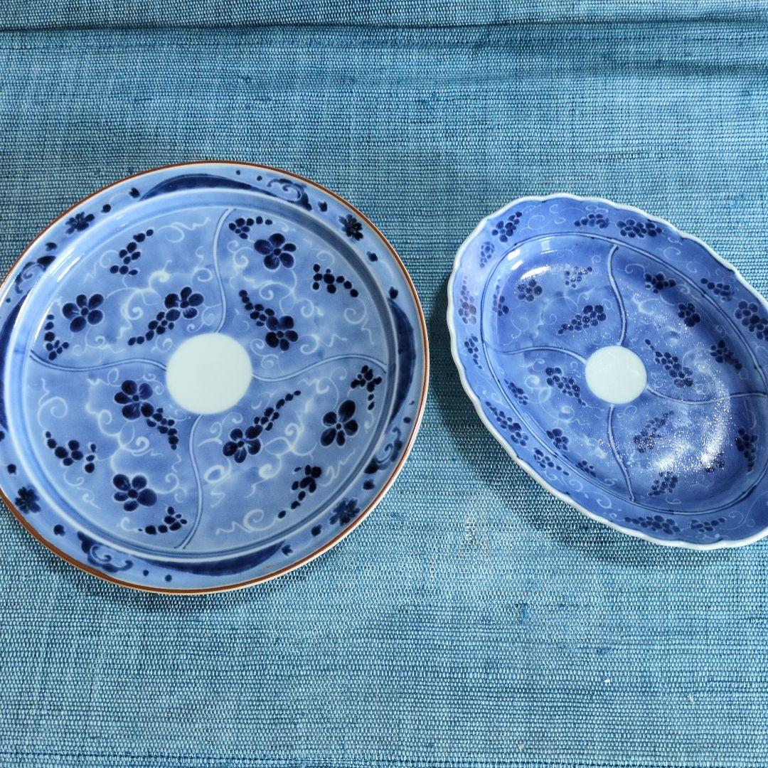 貴祥窯のぶどう皿2種 緑彩葡萄絵 皿（楕円・大） ｜ 有田焼の源右衛門窯公式オンラインショップ