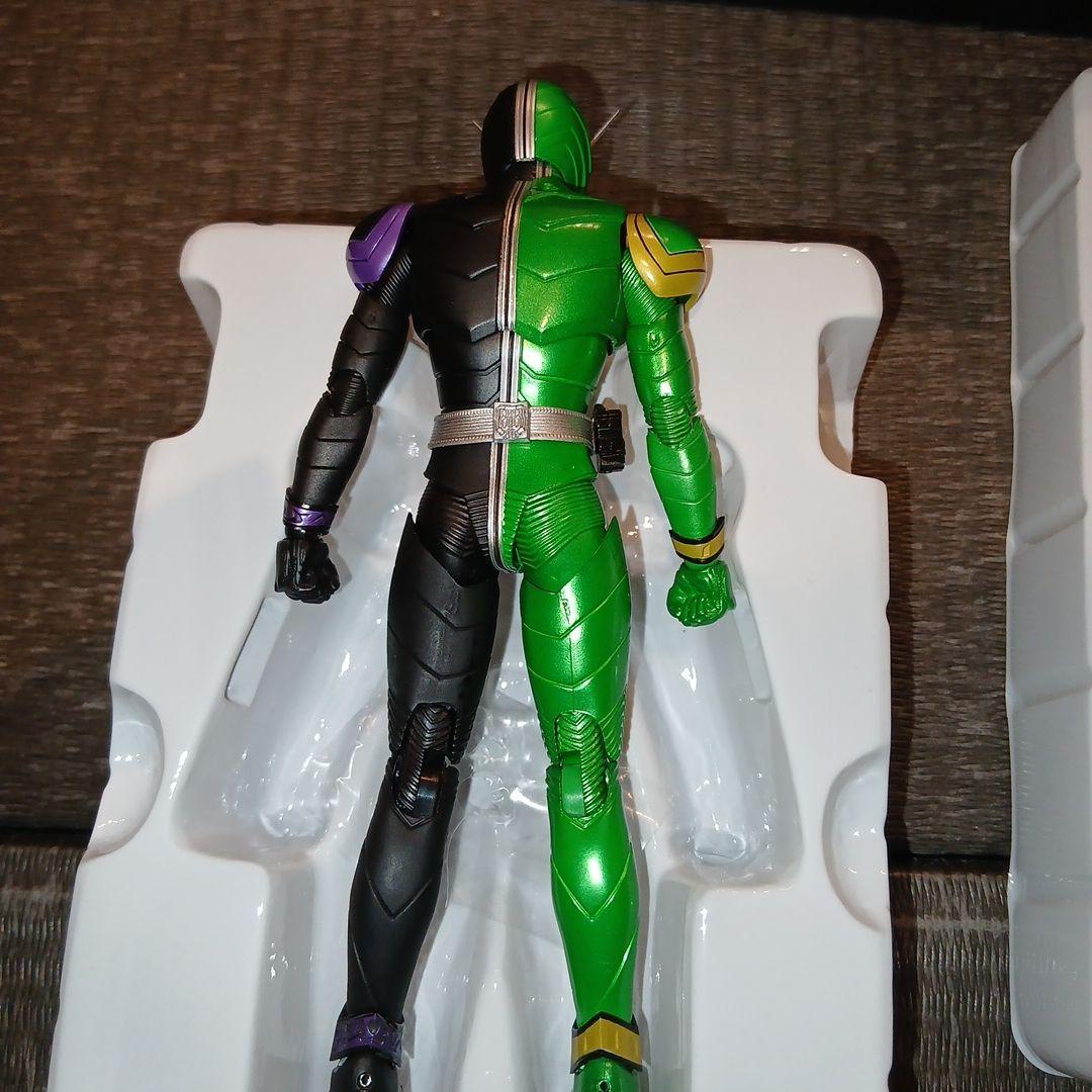S.H.figuarts 真骨彫 仮面ライダーW サイクロンジョーカー 開封品