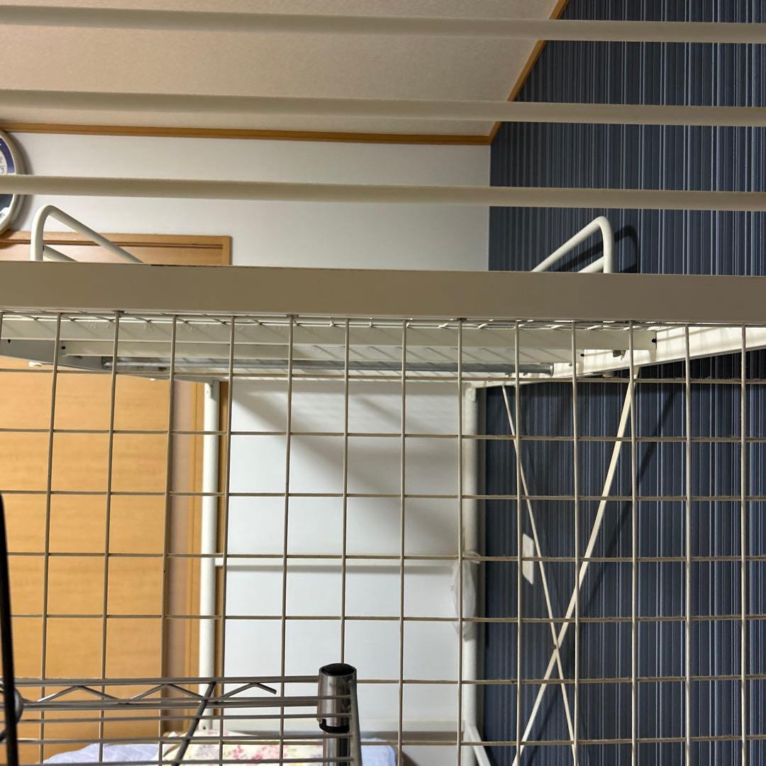 ホワイトロフト式シングルベッドフレーム 楽天市場】ロフトベッド シングル ベッドフレームのみ ホワイト ベッド