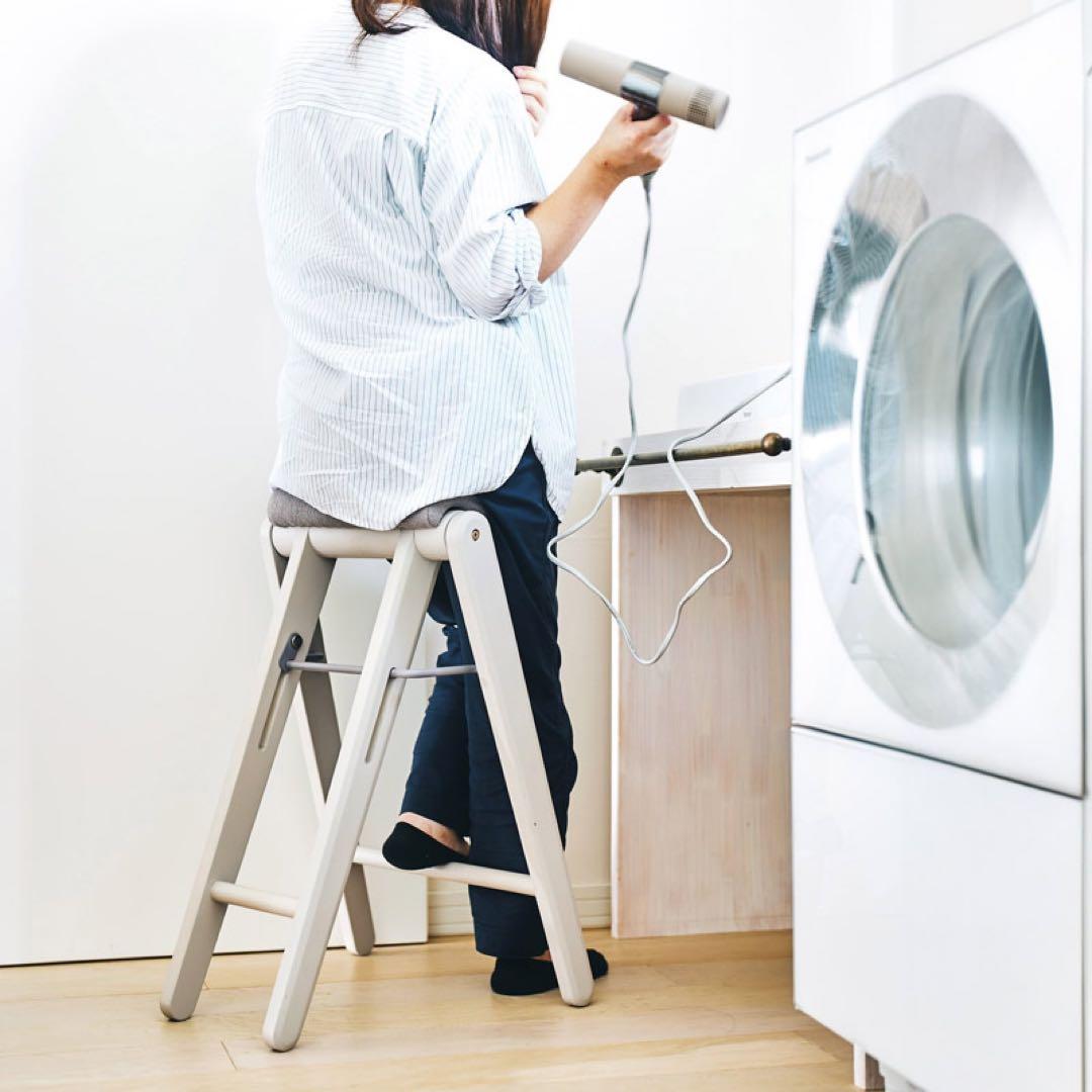 未使用】TITTO フォールディングハイスツール ベージュ - メルカリ