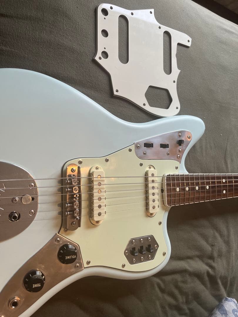 Fender MIJ Jaguar sonic blue MH - メルカリ