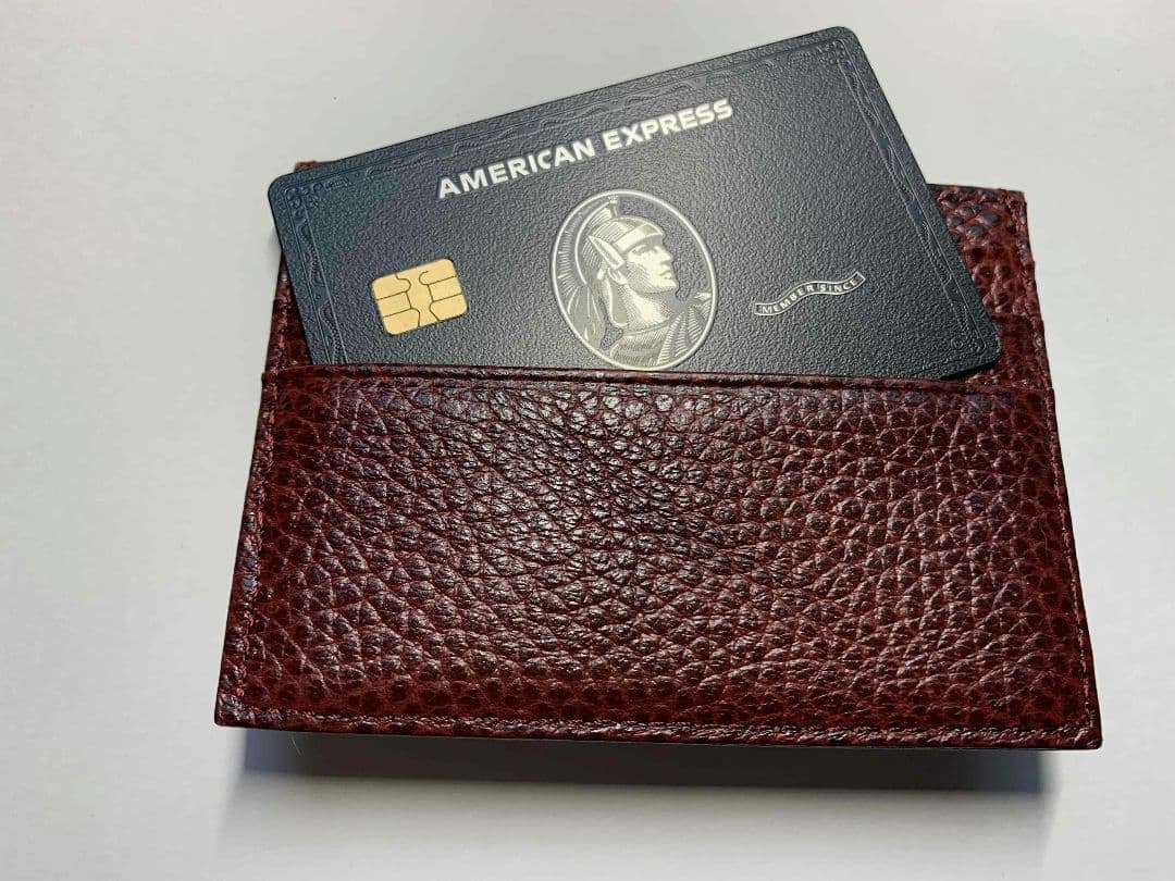 アメックス センチュリオン カードケースは付きませんのでご了承