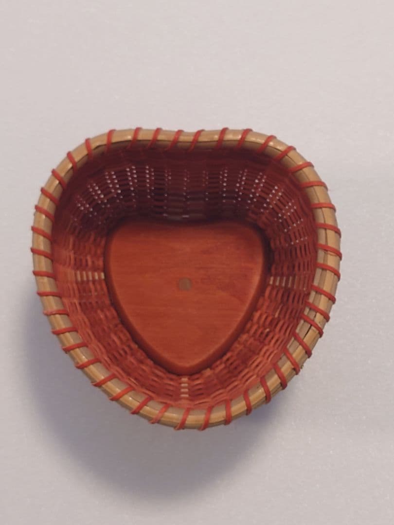 ナンタケットバスケット　ハート型　試作品 ハート型ナンタケットバスケット作り方③ - YouTube