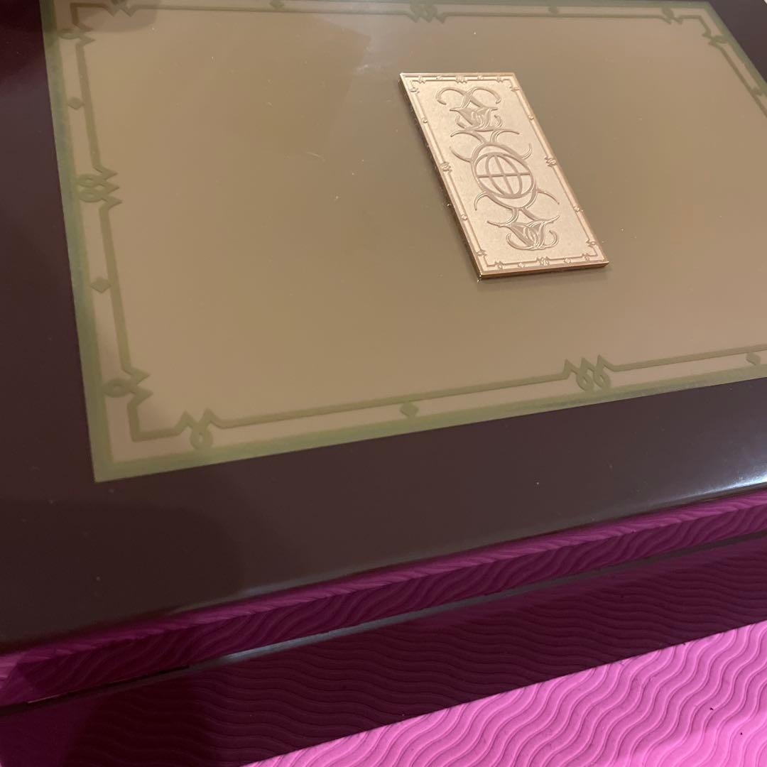 S.T.デュポン エレガントな漆器のヒュミドール- 2007 年限定版