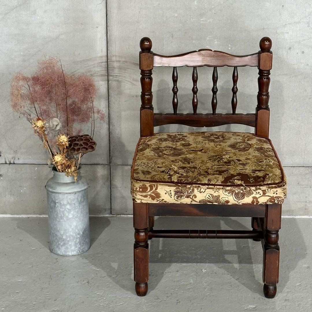 ✦80s✦昭和レトロ ゴブラン織 ヴィンテージ スピンドルチェア 木製 古家具 ✦80s✦昭和レトロ ゴブラン織 ヴィンテージ スピンドルチェア 木製 古家具