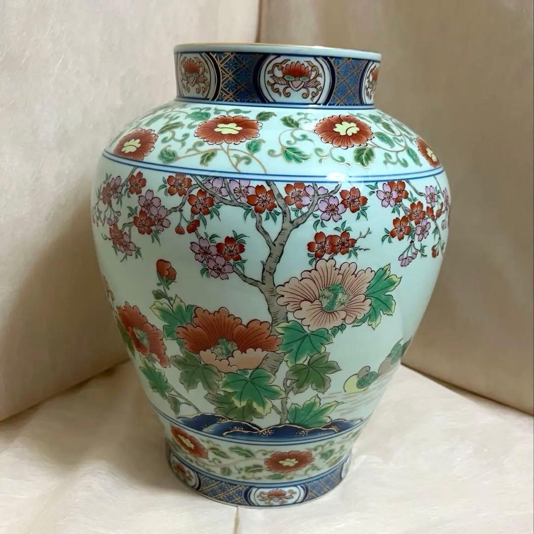 弥左エ門　芙蓉桜　壷型　花瓶 楽天市場】【ふるさと納税】仁窯 枝垂桜文細口花瓶（赤書）有田焼