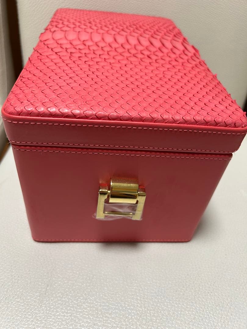 プラピカネ 夢のマネーＢＯＸ ＜巨万の富と幸運の神様、降臨！＞