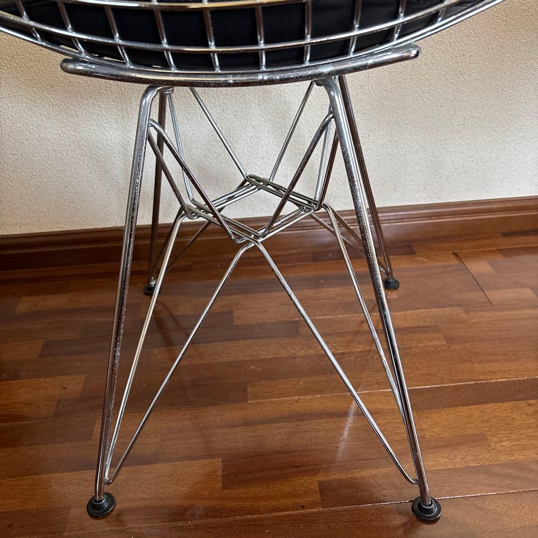 シェルチェア DKR ワイヤーチェア シートパッド付ブラック ミッド