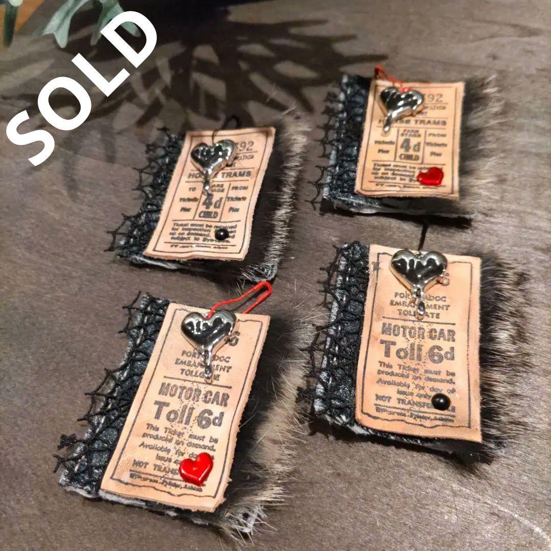 デニムリメイク☆今⁉️ハロウィンみたいなタグ✨汚し革タグ 布タグ 革タグ10枚セット デニムリメイクなどに♪Aタイプ ワッペン