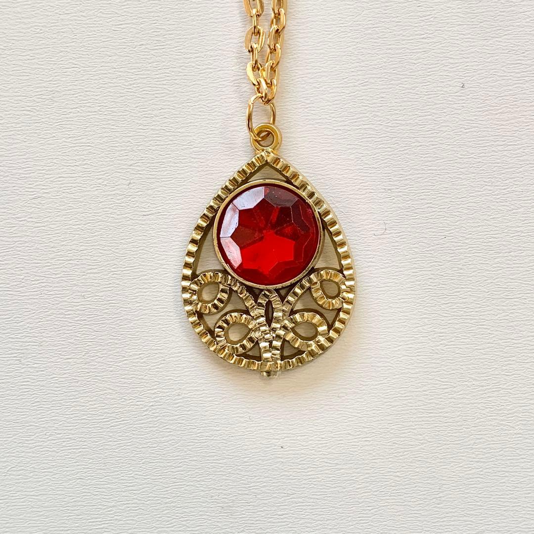 レトロネックレス しずく セボンスター昔☆赤 - メルカリ