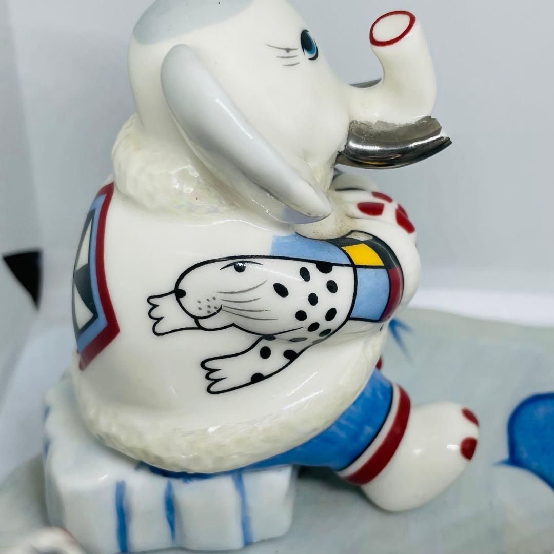 廃盤品 ビレロイ&ボッホ グリーンランドイグルー 北極 動物 フィギュ