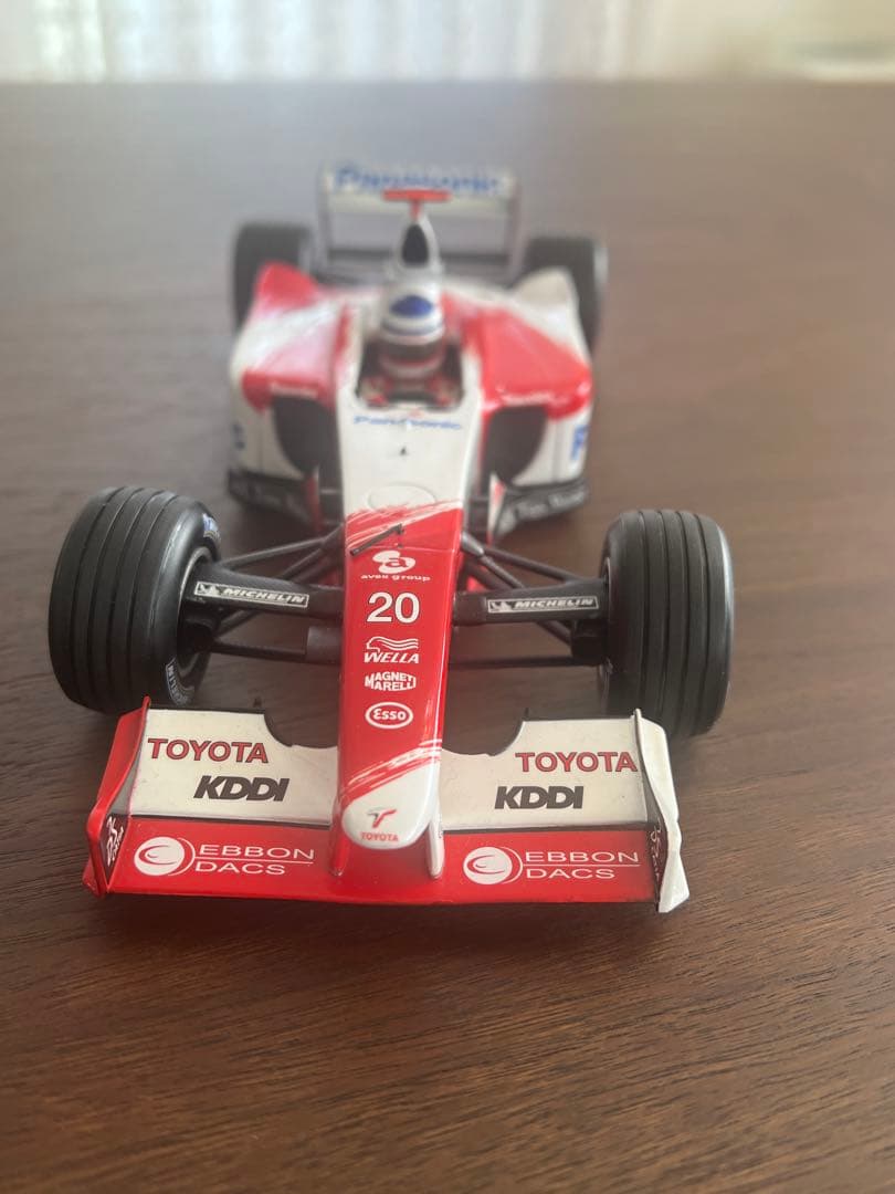 トヨタ F1 レーシングカー レプリカ TOYOTA TF102 2002 - メルカリ