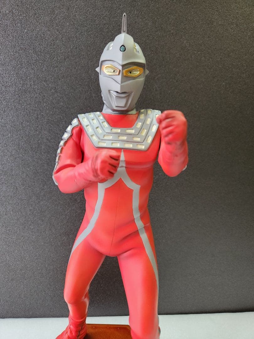【究極のプロ完成品No21】圓句昭浩原型　ウルトラセブン　レジン　ポインター付属