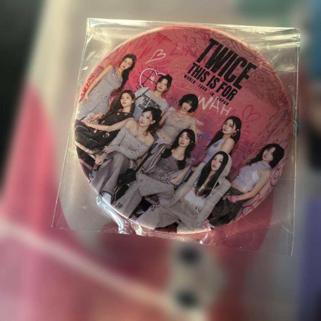 twice this is for アプグレ 特典トレカ缶バッジセット - メルカリ