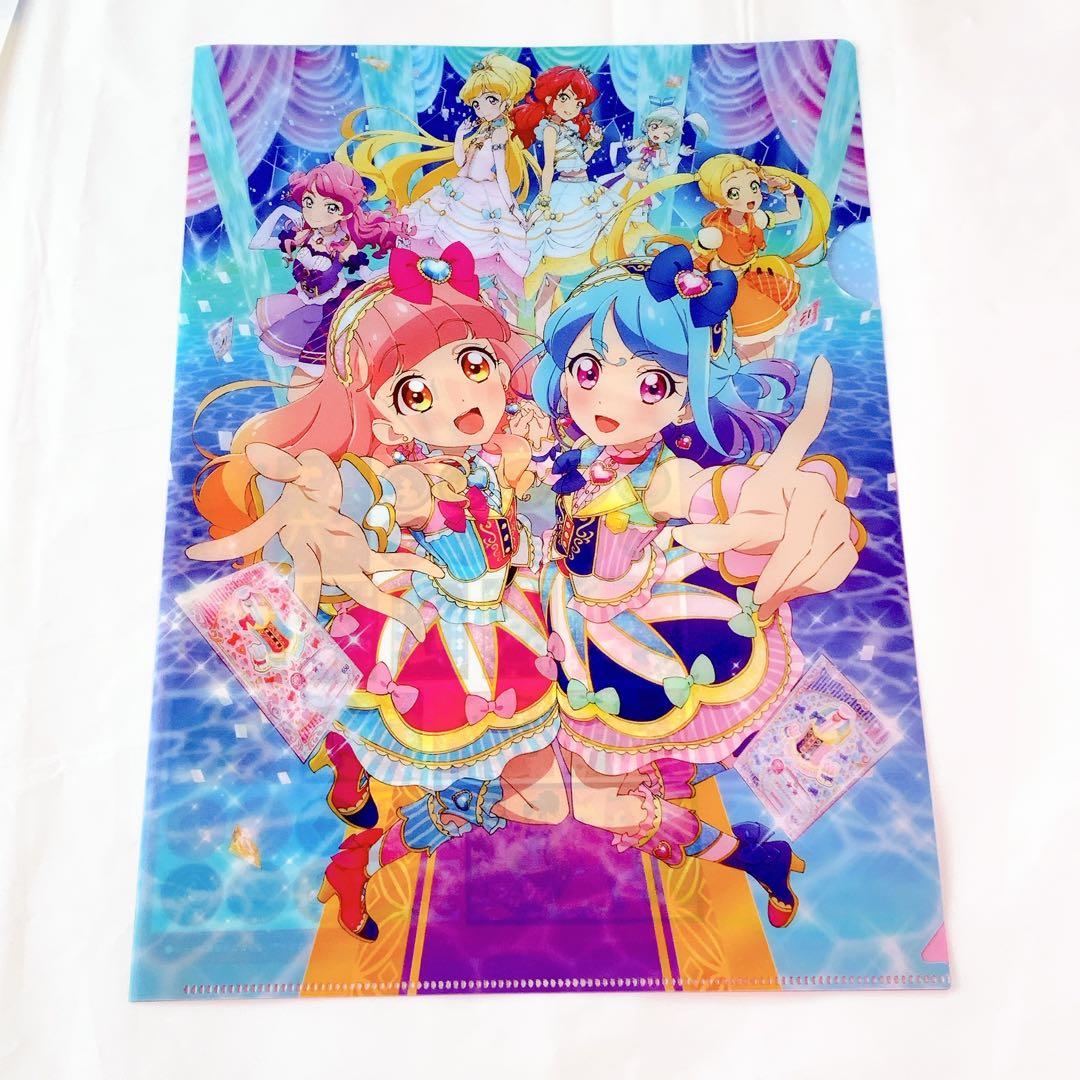 新品 アイカツフレンズ マグバッジ ジャケバッジ カードケース