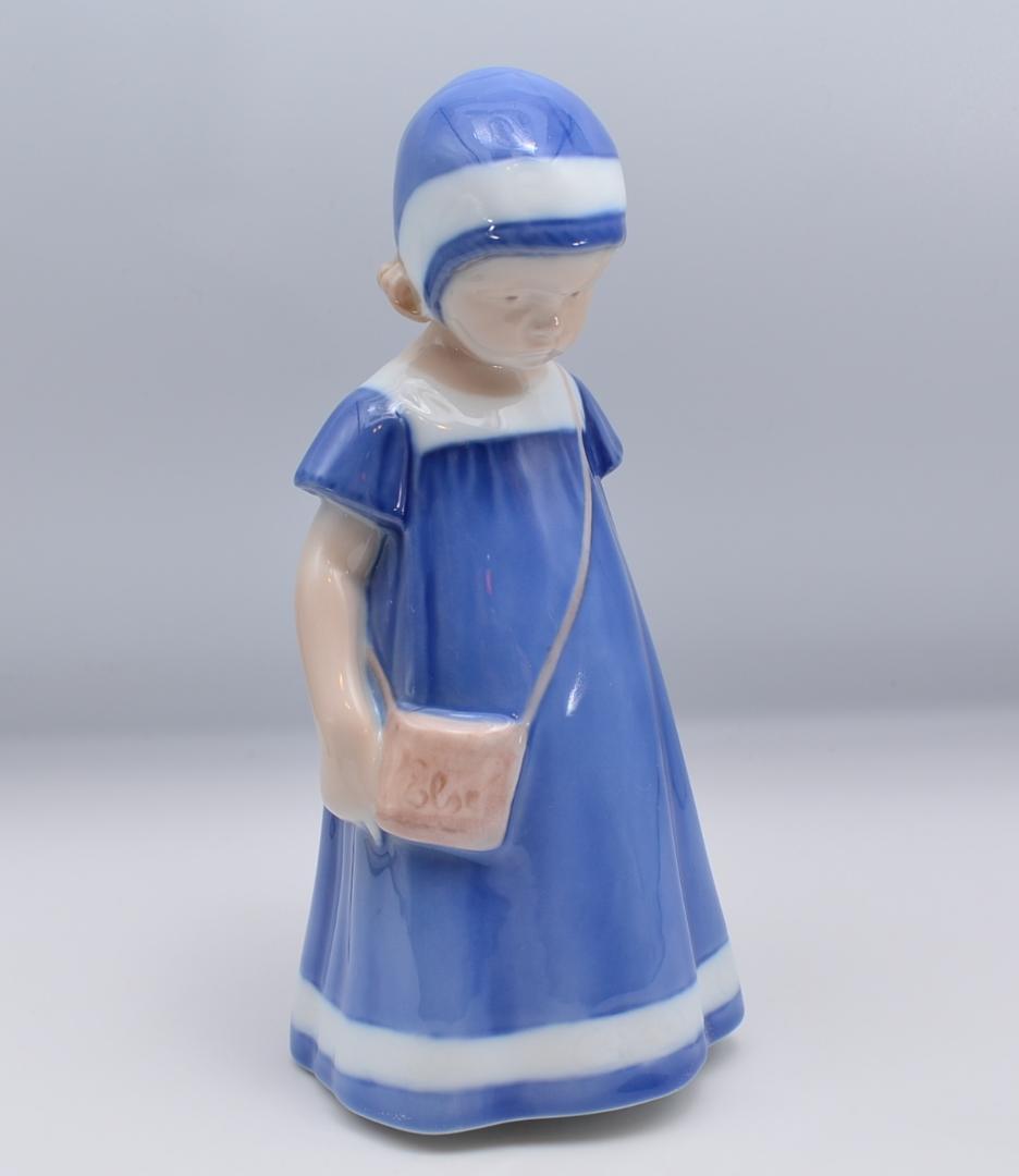 青いドレスの少女　ELSE　No.8　★B＆G（ロイヤルコペンハーゲン）　絶版 Yahoo!オークション -「少女」(ロイヤルコペンハーゲン) (西洋陶磁)の