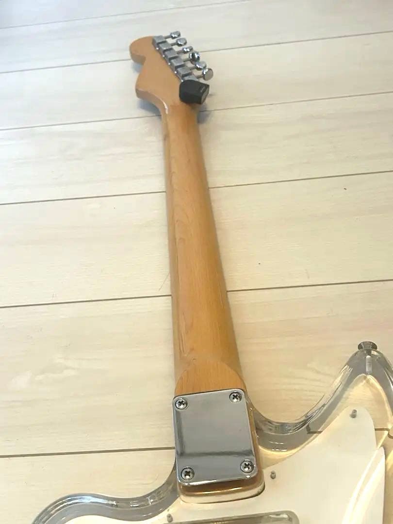 早い者勝ち☆クリアボディ/エレキギター ジャズマスタータイプ