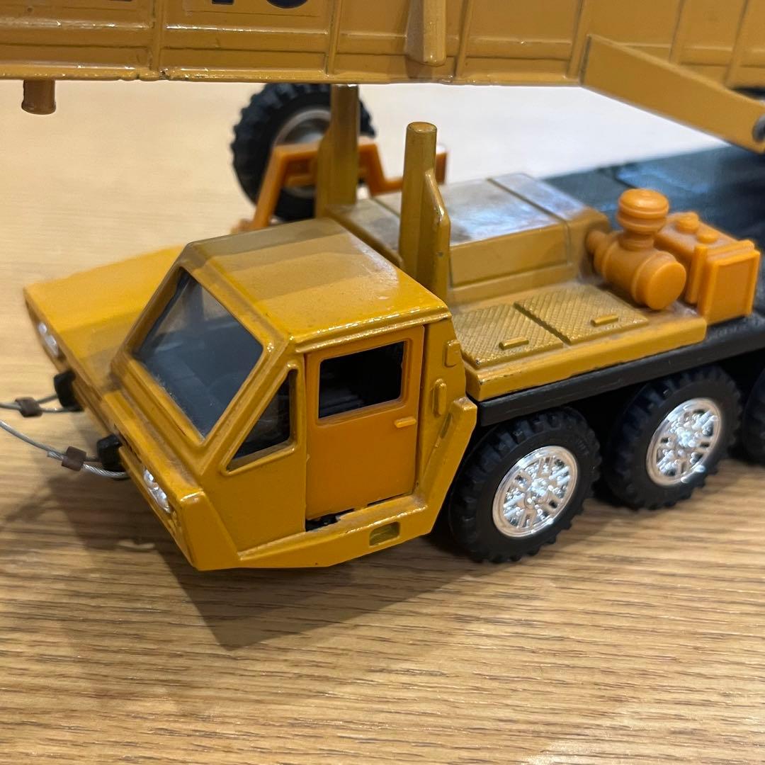 クレーン模型 加藤製作所 KATO NK-800 トラッククレーン 1/50 - メルカリ