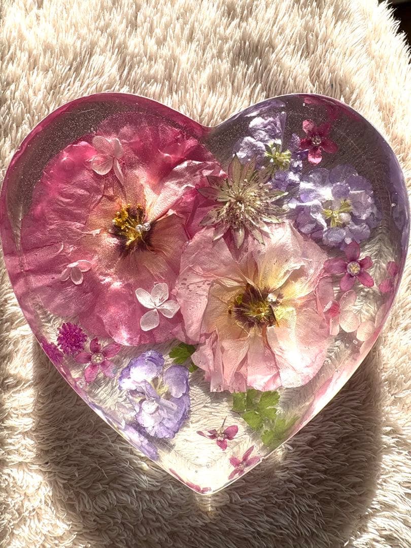 レジン　置物　インテリア　花 ウサギ 置きもの 雑貨 レジン ハンドメイド 木の実 ドライフラワー 花