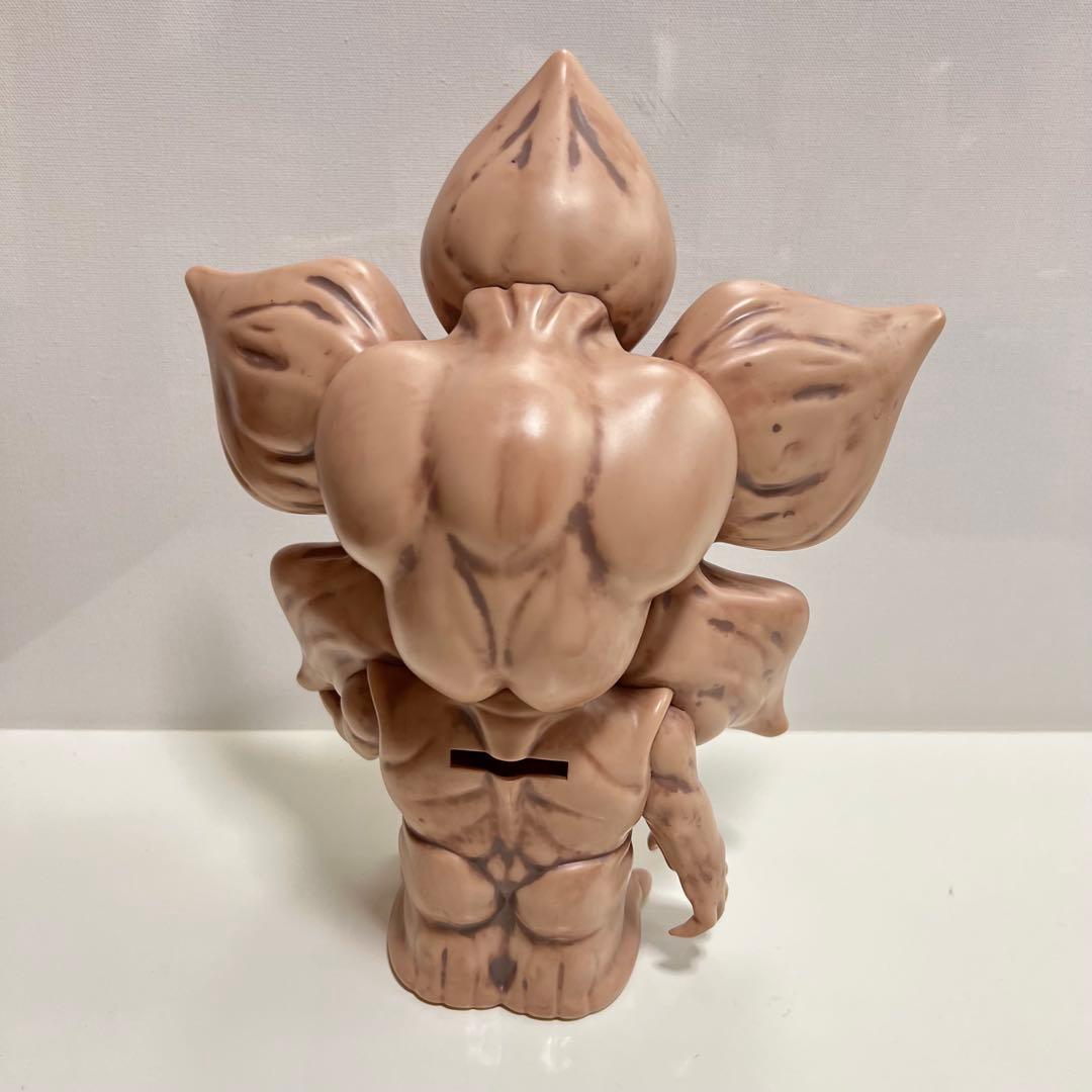 ストレンジャーシングス デモゴルゴン ソフビ フィギュア 貯金箱