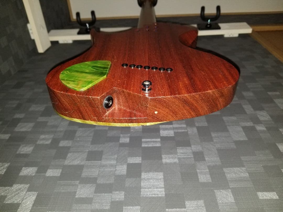 傑作個人製作7弦guitar