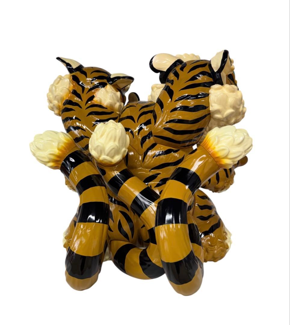 GRAPE BRAIN × STRANGECAT TOYS 三面猛虎 コショウ - メルカリ