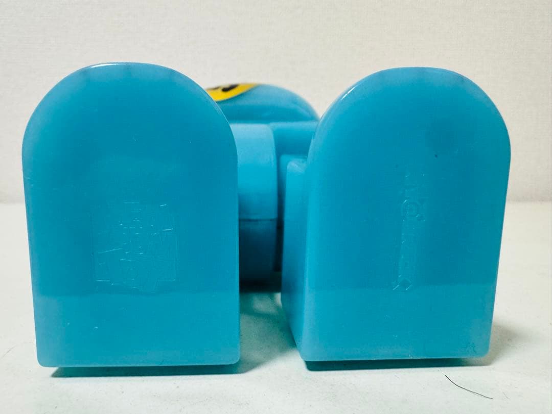 NY@BRICK 招き猫 400％ ベアブリック BE@RBRICK kaws - メルカリ