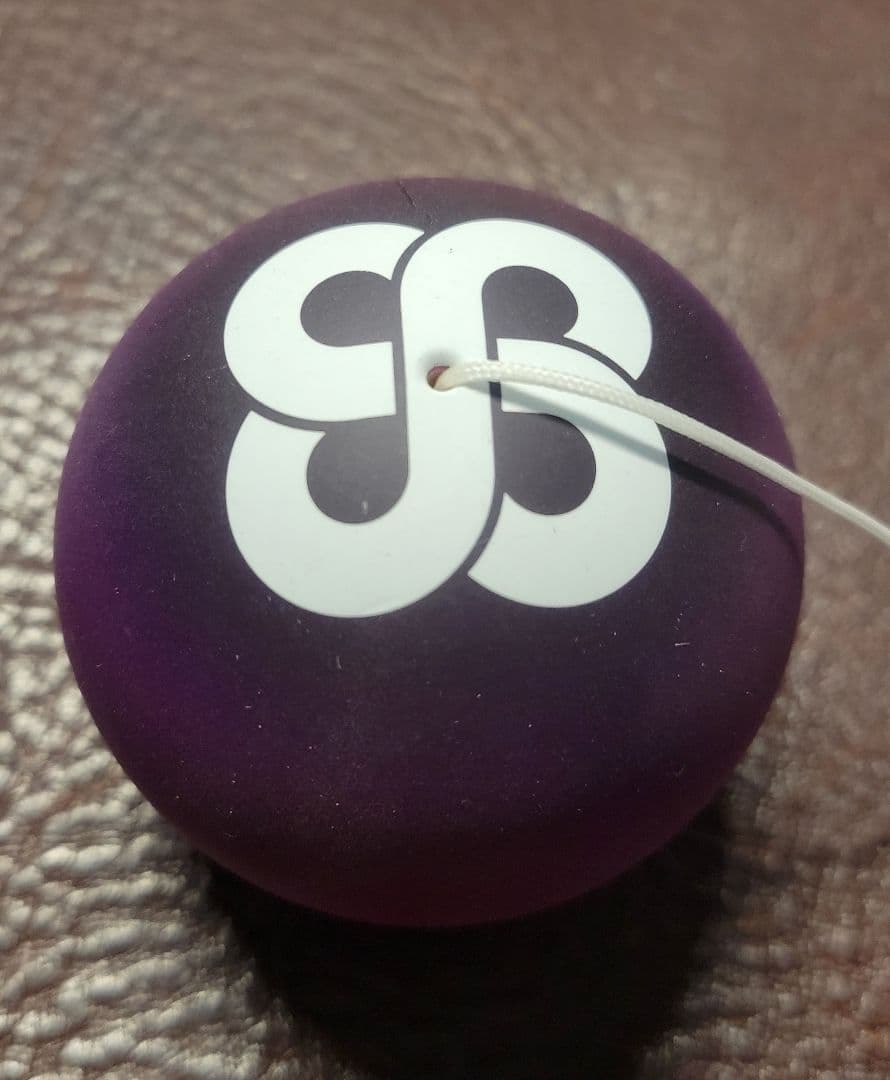 美品】高城れに×（株）イワタ木工「コラボけん玉」 - メルカリ