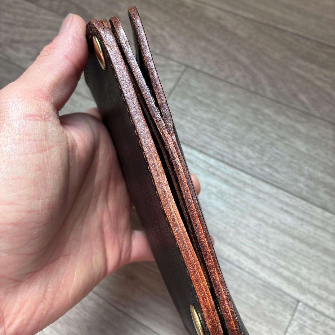 茶芯ブラック】ミドルトラッカーウォレット 真鍮 お札を折らずに収納