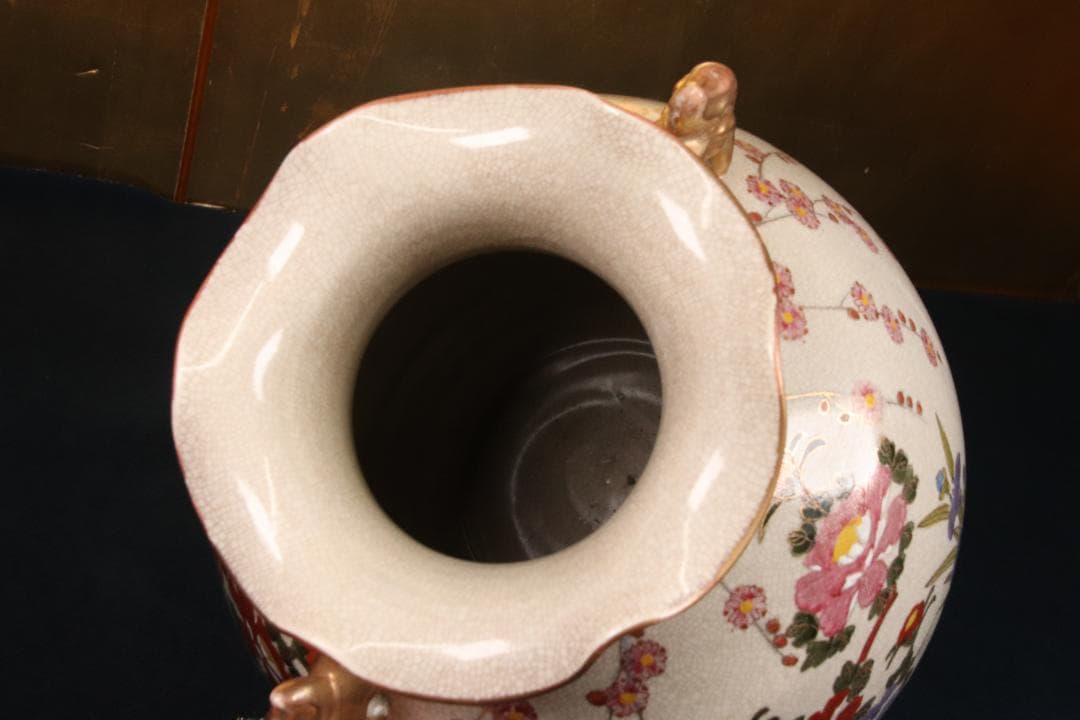 薩摩焼 勇仙作 色絵金彩花鳥図獅子耳 大花瓶 花器 壷 高さ38cm BE716