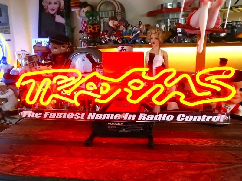 トラクサス ネオンサイン TRAXXAS FOR Man cave 男の秘密基地 Traxxas Funco® Pro Scale® 2WD Brushless RTR Sand Car (Blue) w/TQi