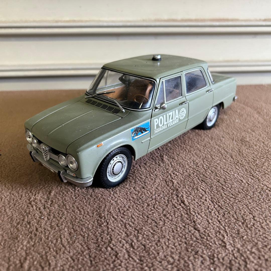 DB6★ミニカー★ 1/18 スケール アルファロメオ・ジュリア1.6 イタリア DB6☆ミニカー☆ 1/18 スケール アルファロメオ・ジュリア1.6 イタリア