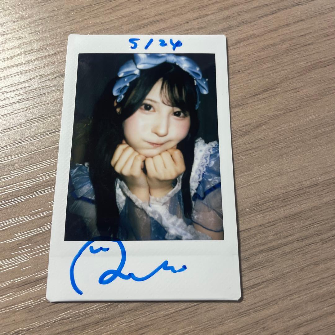 iON！ 鈴都りせ サイン入りチェキ - メルカリ