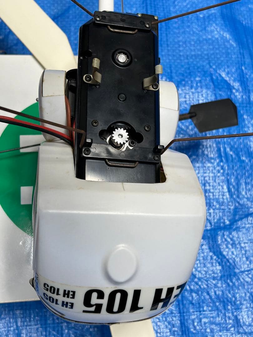 値下❤️KYOSHO R/Cヘリコプター シュワイザー300Cフルセット - メルカリ