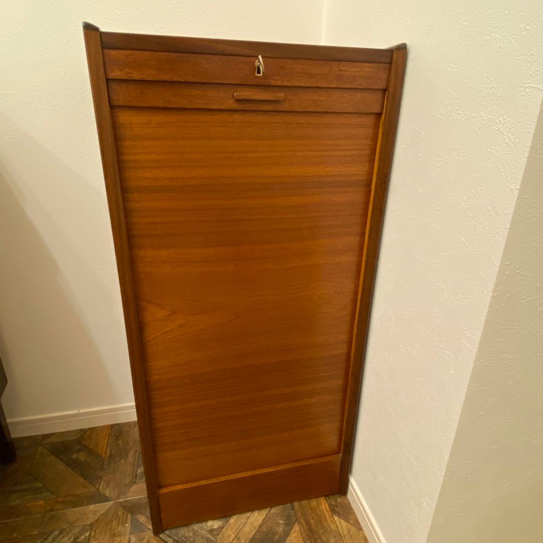 北欧家具 鍵付 デンマーク チーク材 蛇腹キャビネット ヴィンテージ