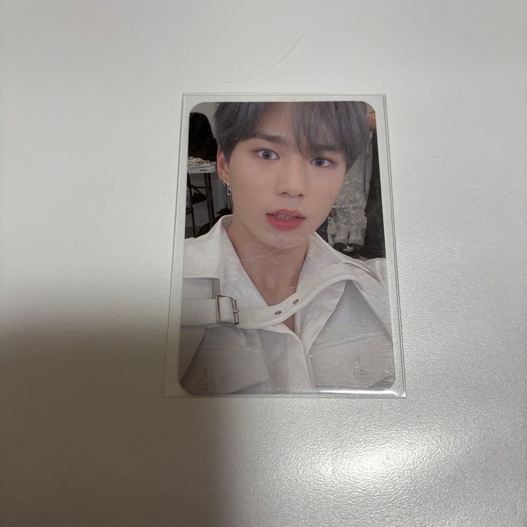 WEi ALD1 ジュンソ トレカ ヨントン - メルカリ