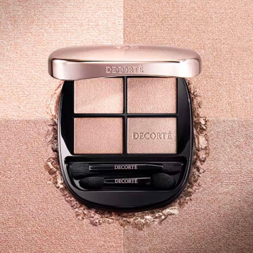 コスメデコルテ スキンシャドウ デザイニング パレット 09 おまけ付き コスメデコルテ / スキンシャドウ デザイニング パレット 09 cashmere