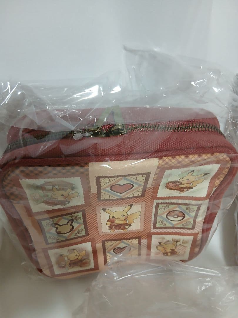 Pikachu's Sweet Delivery ピカチュウ マグカップ ポーチ - メルカリ