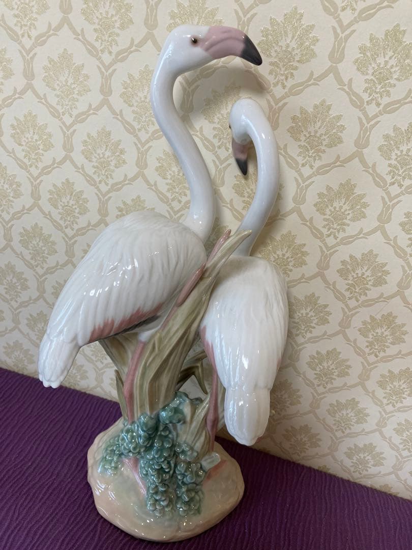 リアドロ 求愛するツル