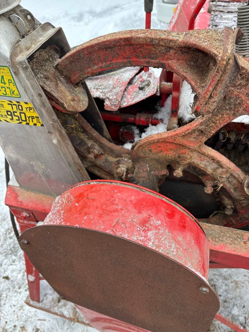 飼料チョッパー、しばしば「草刈り機。長野県飯田市、（引取限定）