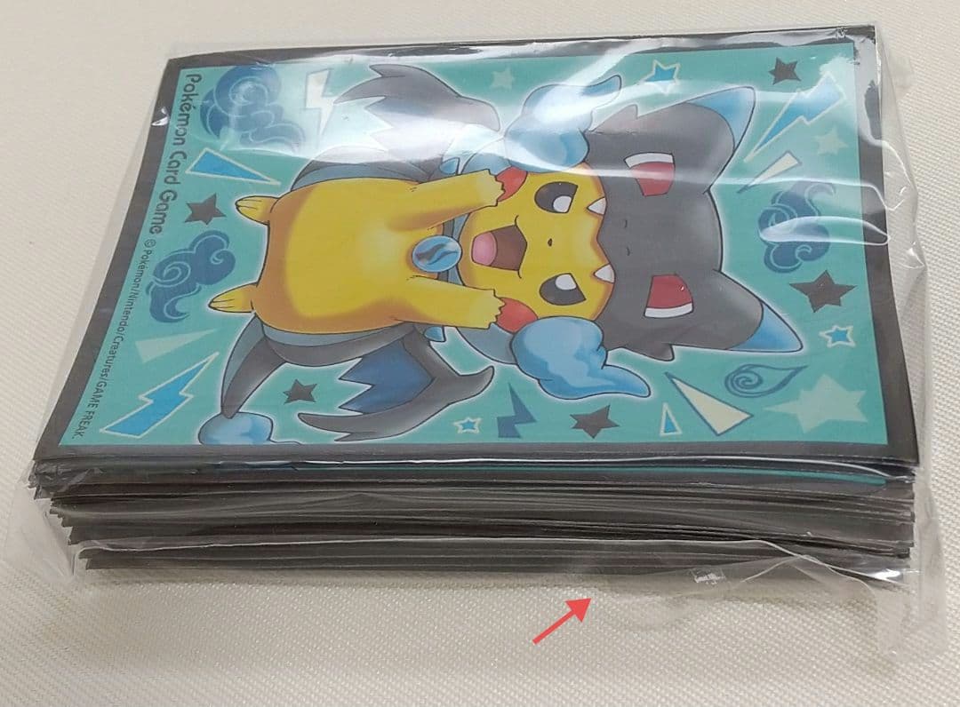 未開封 デッキシールド メガリザードンX ポンチョを着たピカチュウ 62