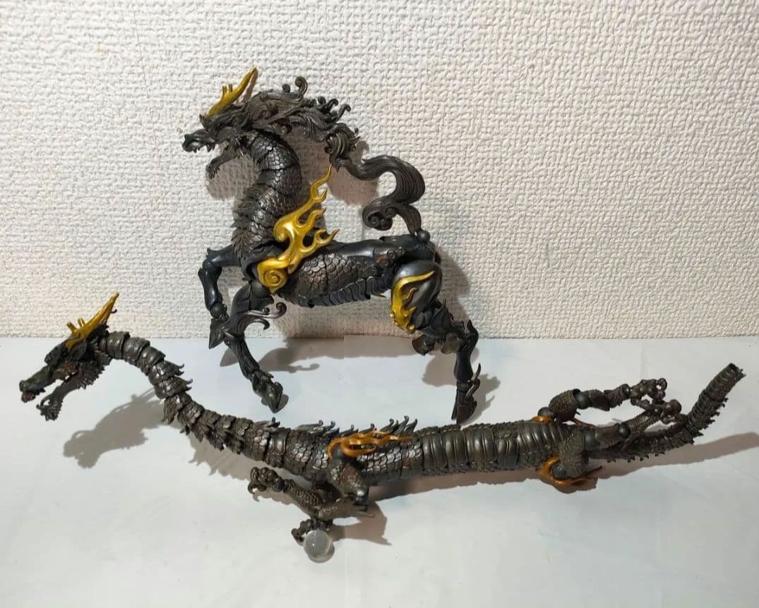 ☆　タケヤ式自在置物　鉄錆地調版　フィギュア　きりん　竹谷隆之　☆ タケヤ式自在置物 KT-001 麒麟（きりん）鉄錆地調版｜KTプロジェクト