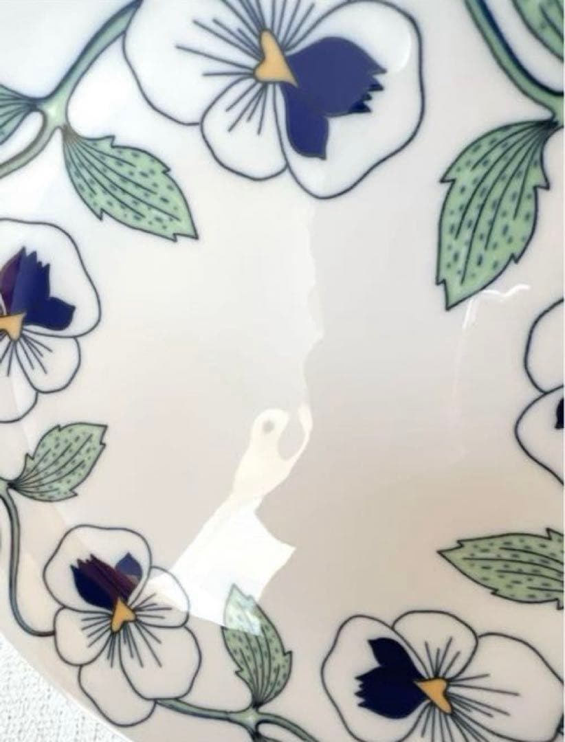 ＊Sylvia ＊24.5cm plate・* 【極美品】