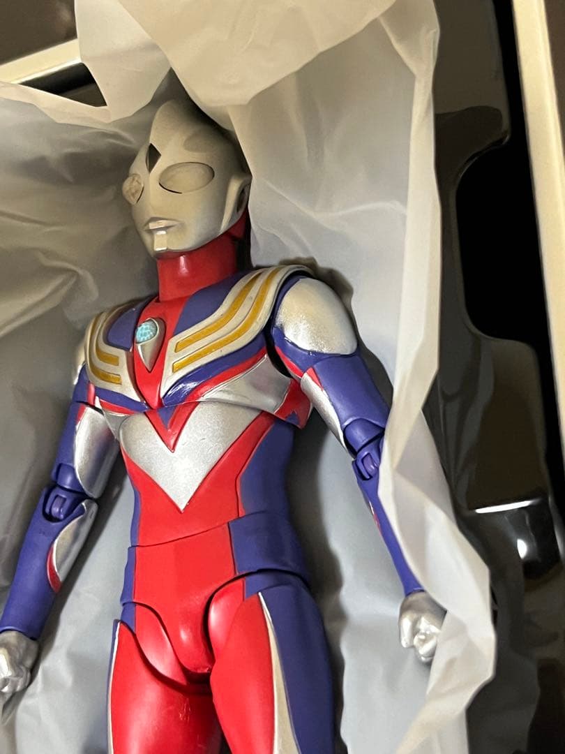 006 S.H.Figuarts 真骨頂　ウルトラマンティガ マルチタイプ