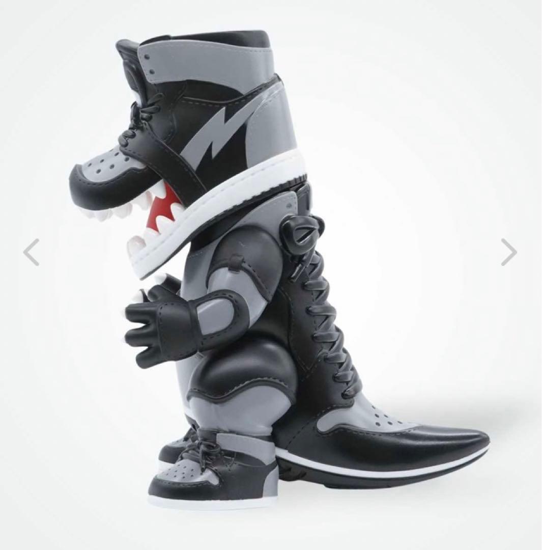 スニーカーヘッド トウキョウガンズ ソフビ 怪獣 シャドウ スニーカー