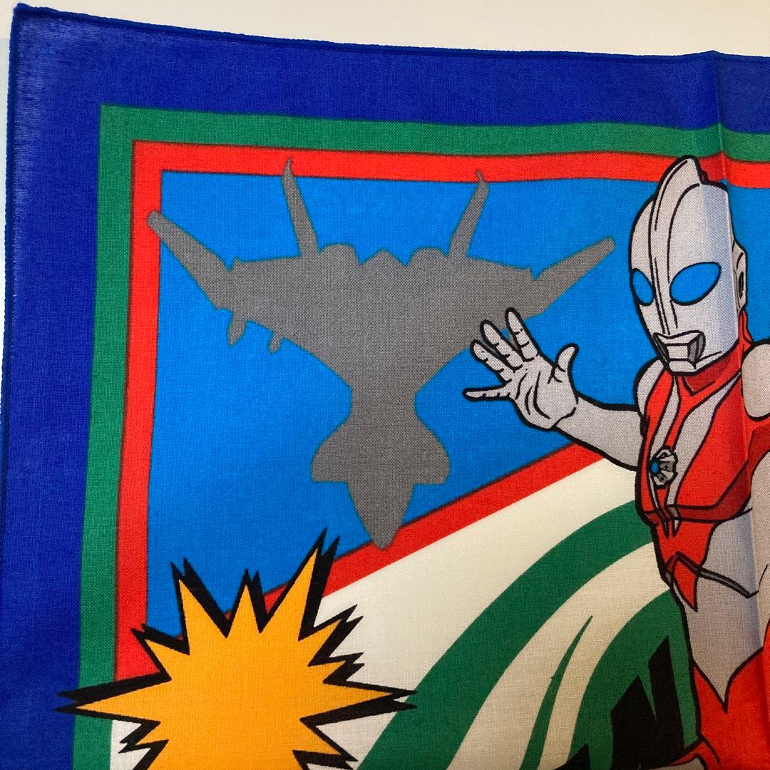 昭和レトロ ウルトラマンパワードハンカチ 円谷プロ - メルカリ