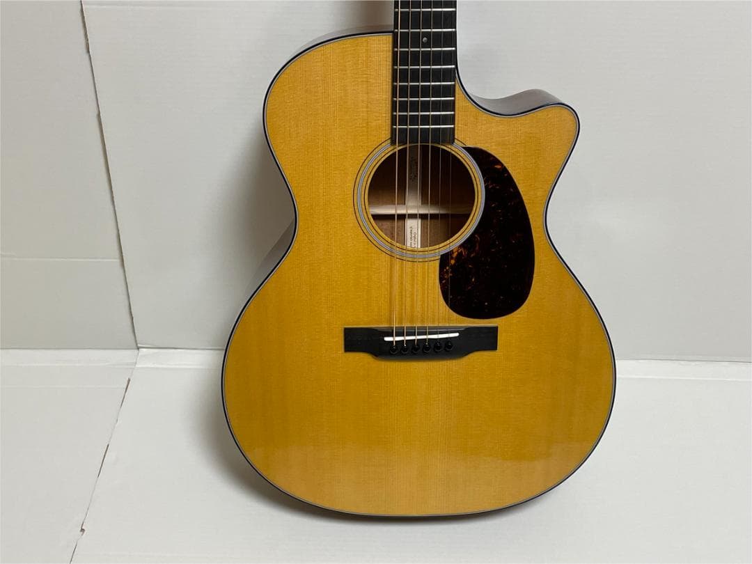 Martin Custom GPC-18 Premium Top 2022年製 - メルカリ