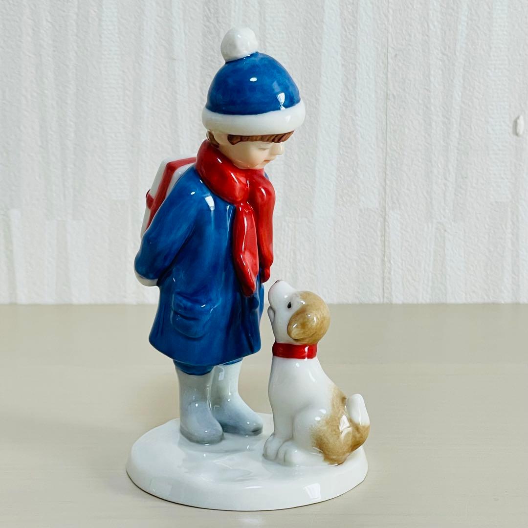 ロイヤルコペンハーゲン 2003年 フィギュリン 少年と犬 少女とそり